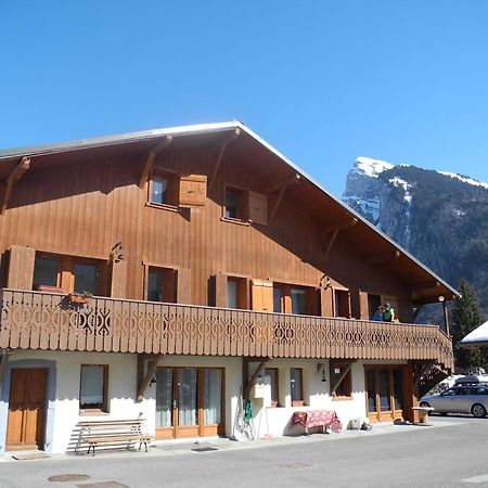 Particulier Loue 2 Appartements Communicants Dans Chalet A Samoens Jusqu A 16 Couchages Buitenkant foto