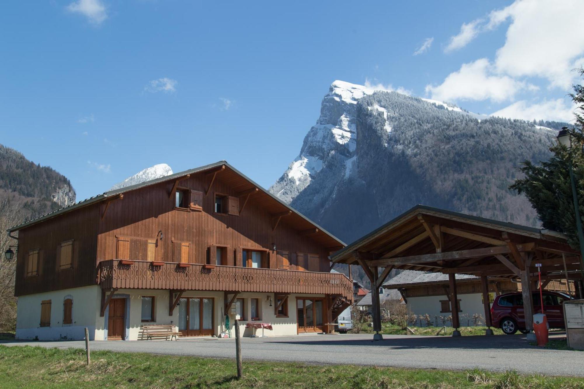 Particulier Loue 2 Appartements Communicants Dans Chalet A Samoens Jusqu A 16 Couchages Buitenkant foto