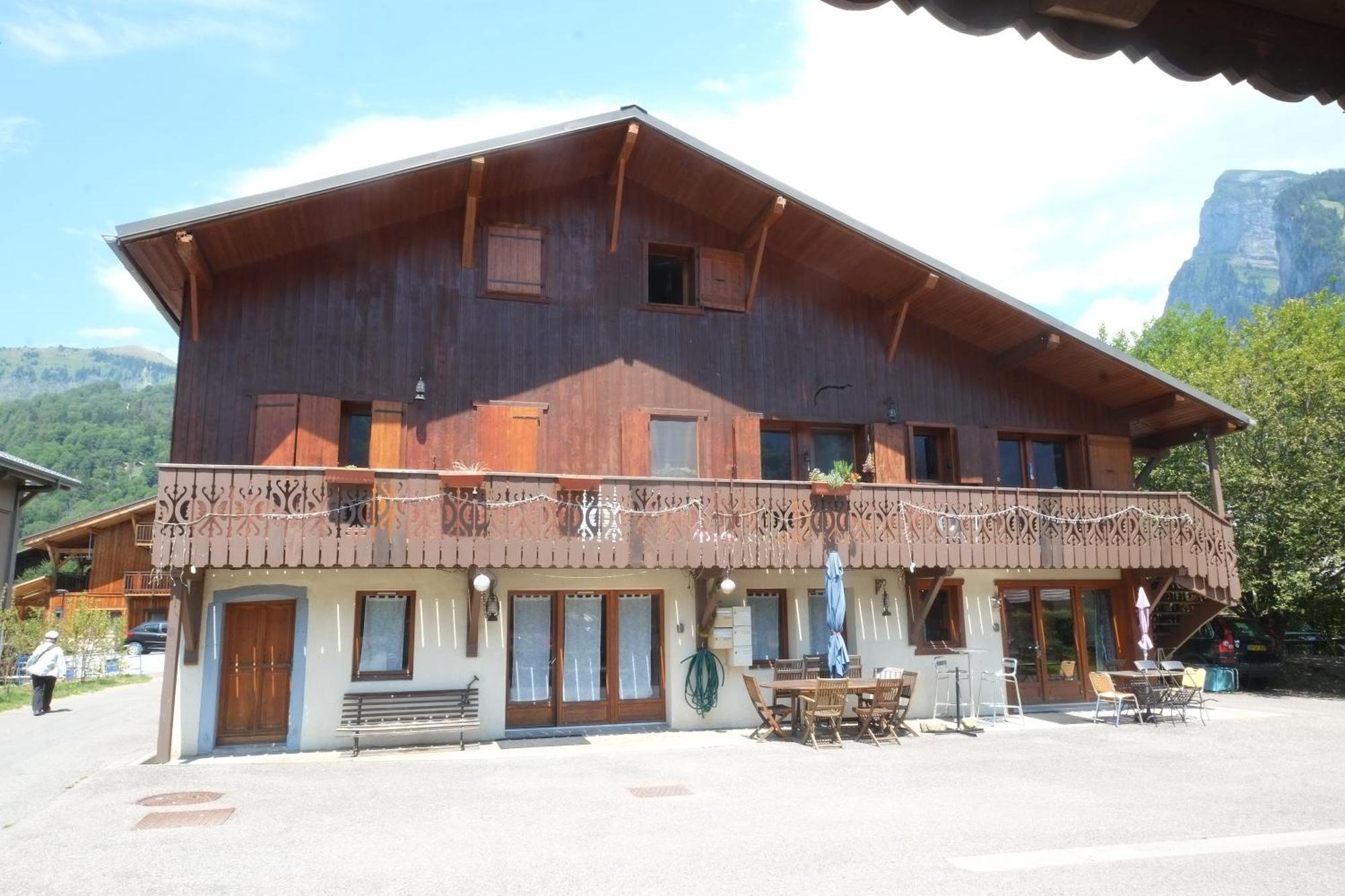 Particulier Loue 2 Appartements Communicants Dans Chalet A Samoens Jusqu A 16 Couchages Buitenkant foto